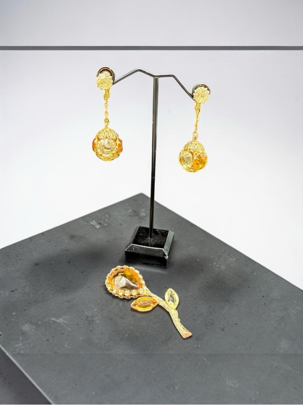 Demi Parure Caged Drop Clip Earrings & Flower Brooch Pin Topaz & Citrine Glass